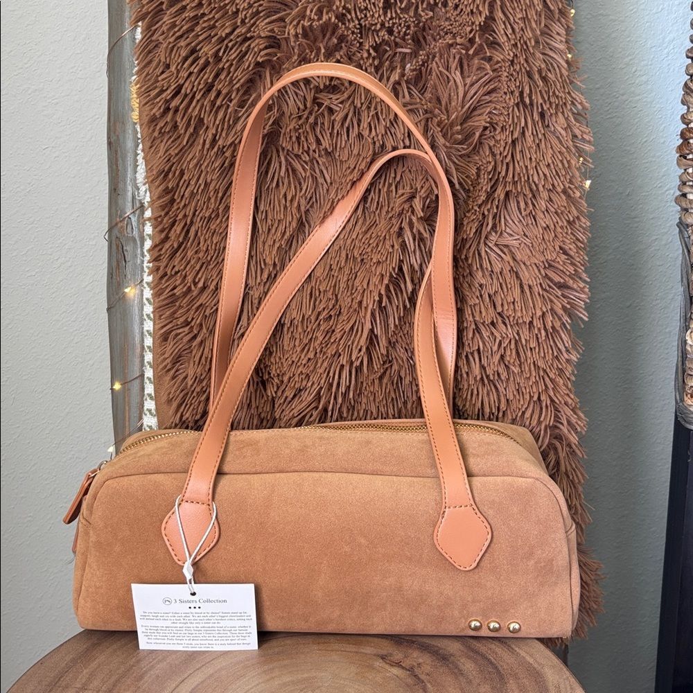 Pretty Simple Sally Suede Barrel Bag/Camel - Picture 8 of 9